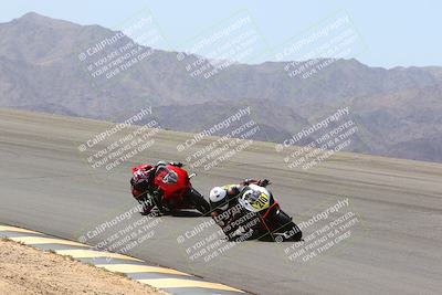 media/Apr-10-2022-SoCal Trackdays (Sun) [[f104b12566]]/Bowl (11am)/